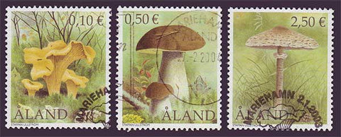 AL0194 Aland Scott # 194, 197, 200 used set of 3.  Mushrooms