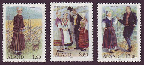 Aland set of 3 stamps showing regional folk dresses.