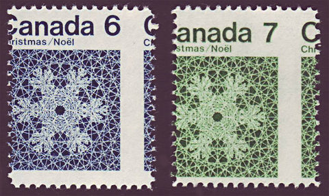 Canada # 554-55 MNH Christmas 1971 ''Snowflakes''  Perforation Shift Pair