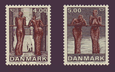 DE1222-23 Denmark Scott # 1222-23  MNH, ''The Girls in the Airport'' - 2002